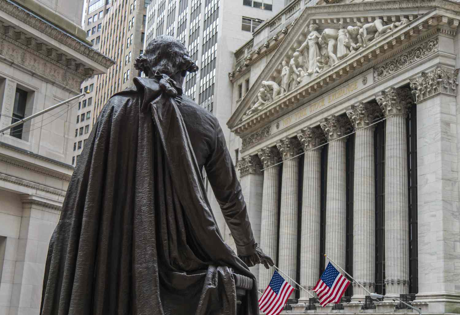 New York Stock Exchange architecture near the building